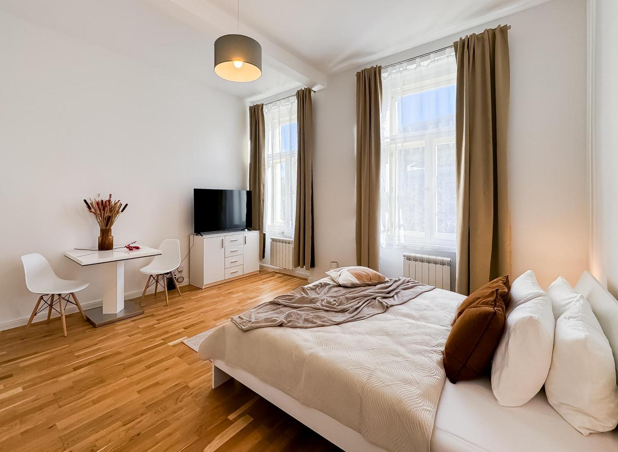 פראג Turnkey I Wenceslas Square Apartments מראה חיצוני תמונה